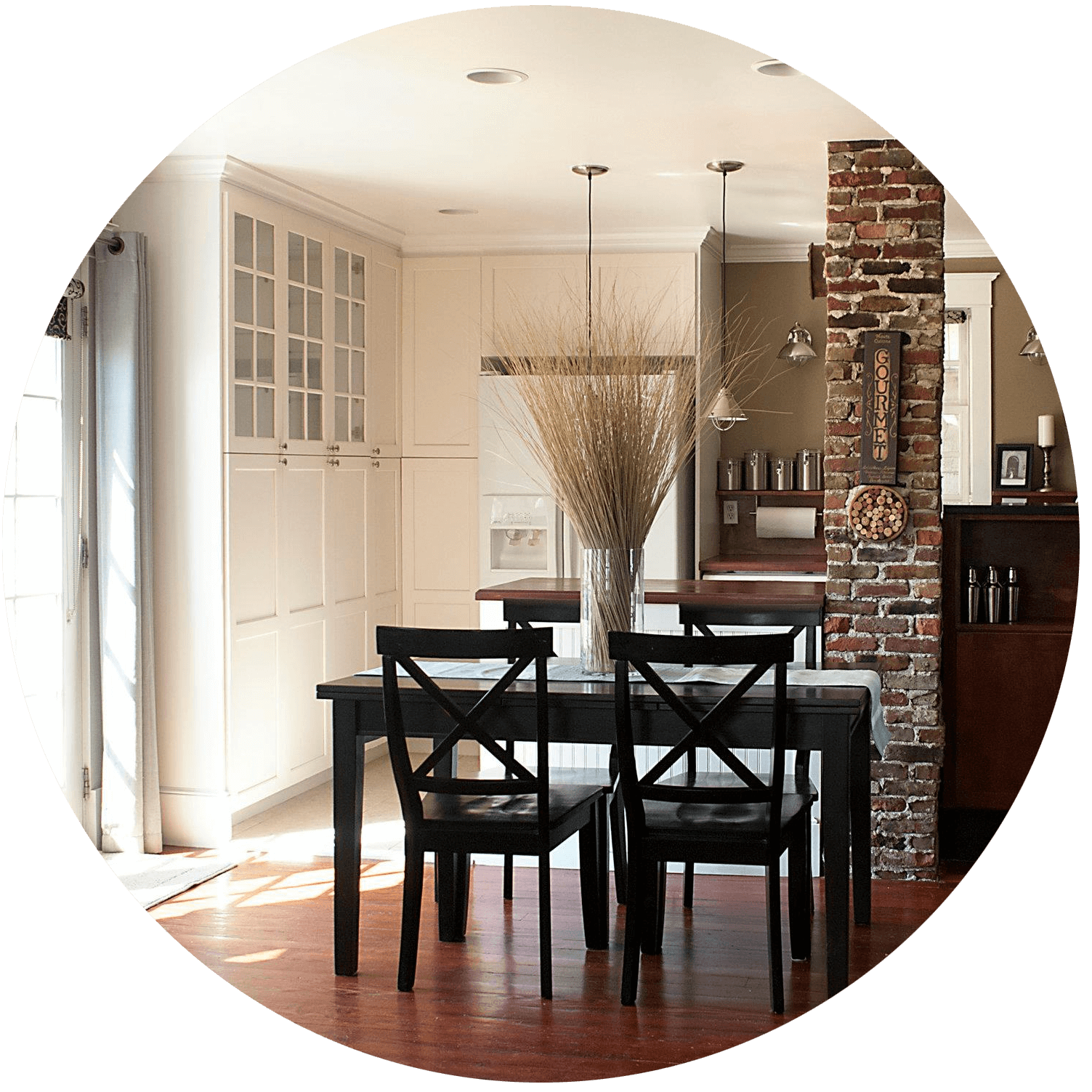 Photo of a white kitchen